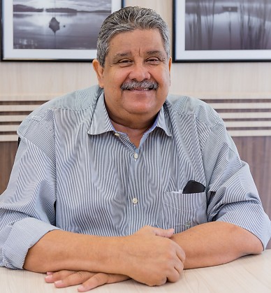 Dr. Altino José